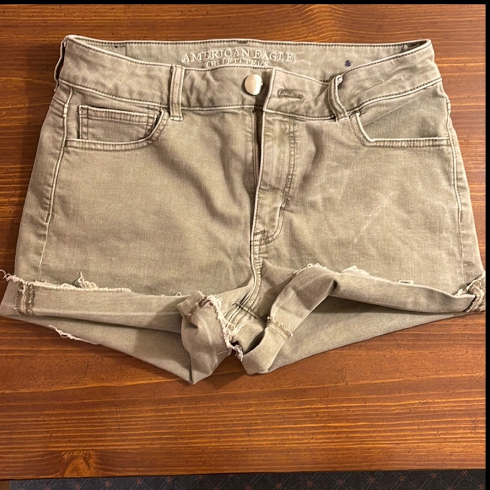 AE American Eagle cargo / army green denim shorts